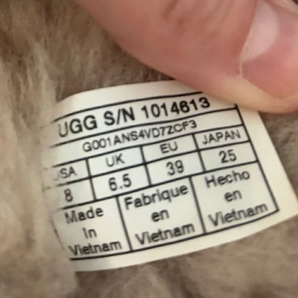 Ugg Kristabelle Boots Size 8
